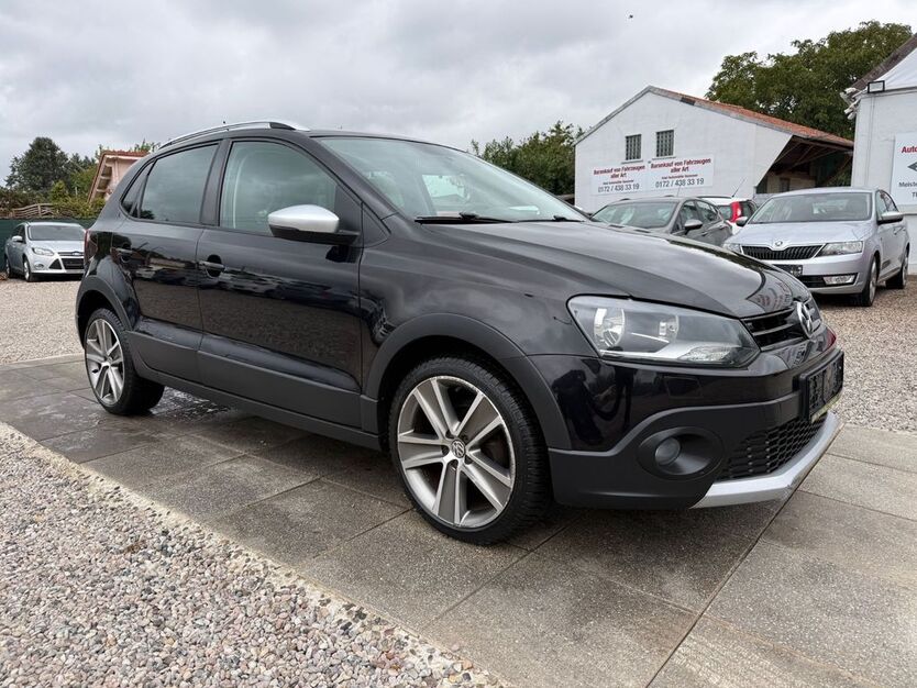 VW Polo 64.000 km 9.499 € Hannover 30163