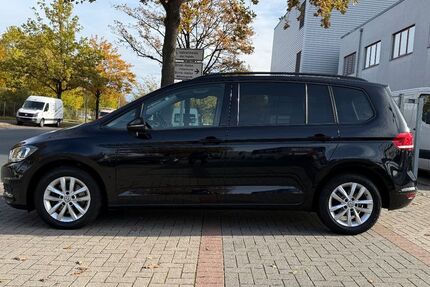 VW Touran 213.861 km 15.900 € Hannover 30455