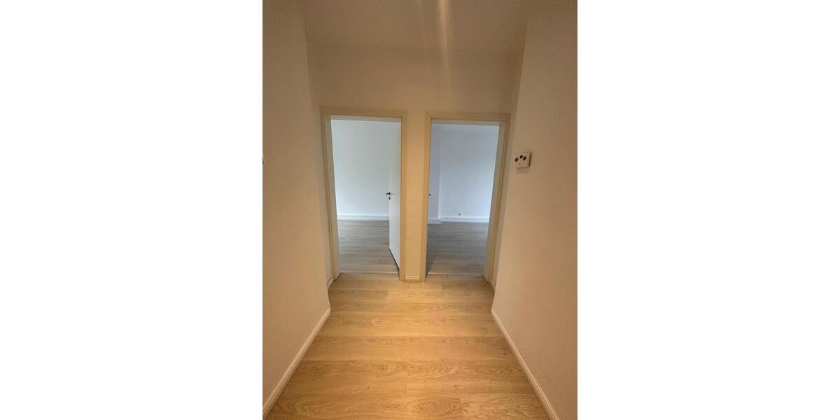 Mehrfamilienhaus, Wohnhaus Hannover Ahlem-Badenstedt-Davenstedt - 8 Zimmer, 178 m&sup2;, 589.000&euro; | Angebot:27231450
