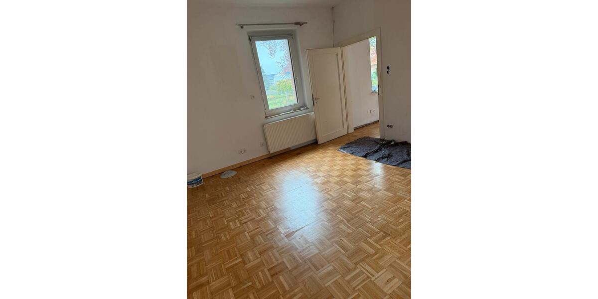 Einfamilienhaus Wedemark - 7 Zimmer, 180 m&sup2;, 285.000&euro; | Angebot:26091118