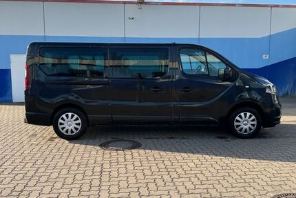 Opel Vivaro 169.000 km 16.999 € Bad Münder 31848