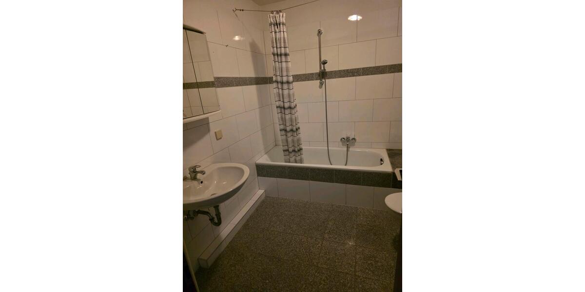 Etagenwohnung Hildesheim Himmelsthür - 1 Zimmer, 51 m&sup2;, 577&euro; | Angebot:26308979