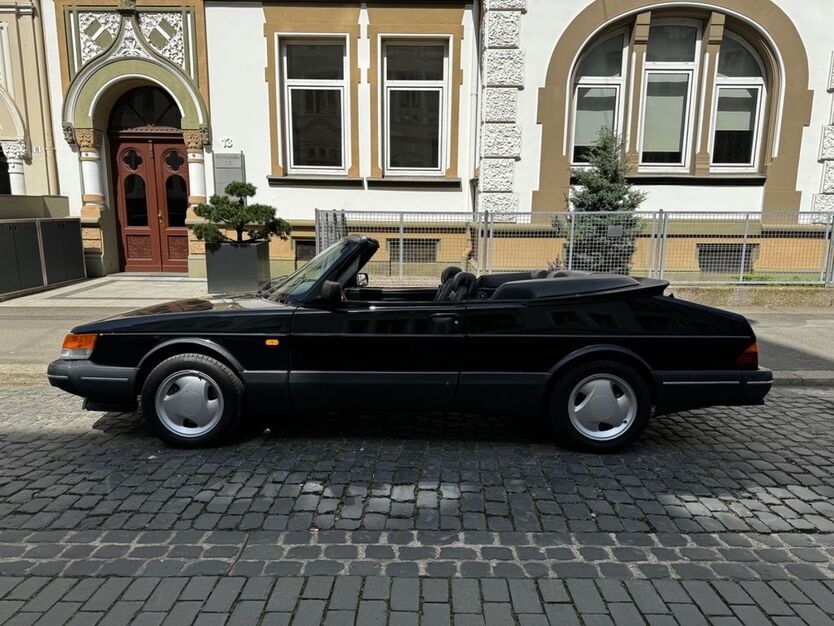 Saab 900 258.000 km 17.900 € Hannover 30161