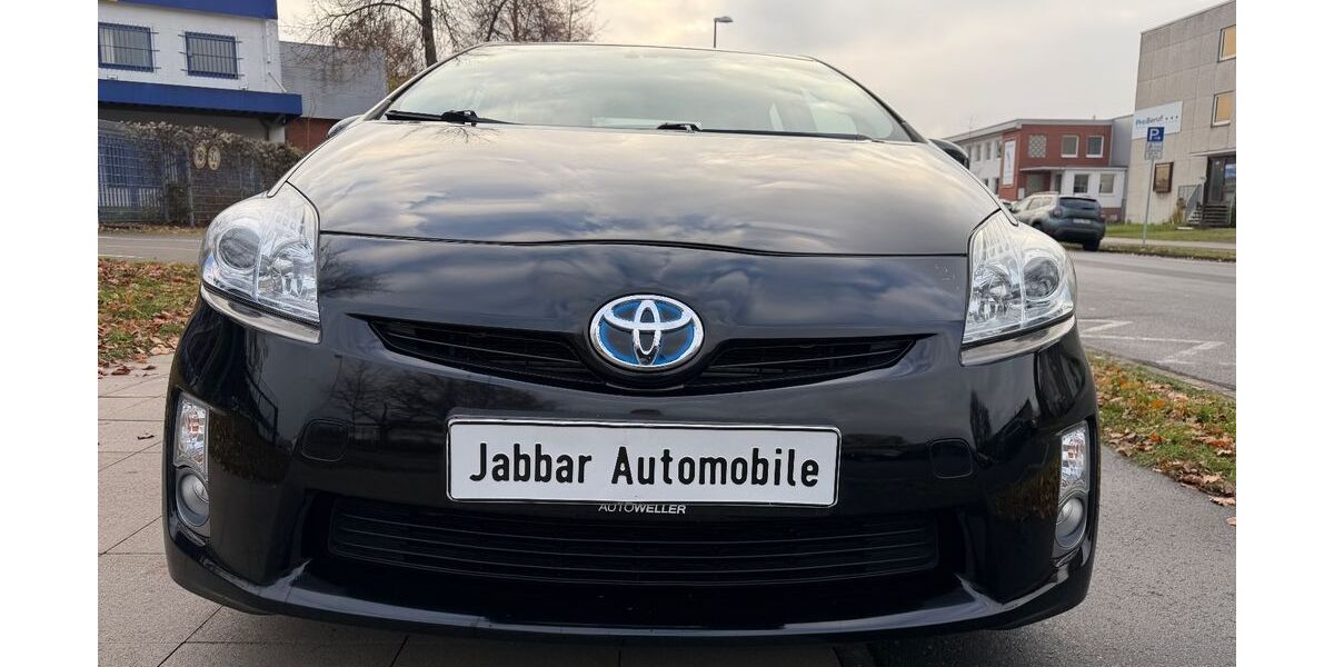 Toyota Prius 90.300 km 9.300 &euro; Hannover 30179