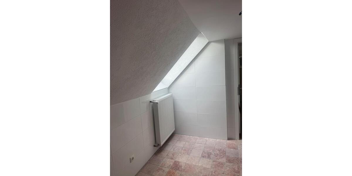 Dachgeschoßwohnung Bad Münder am Deister - 3 Zimmer, 72 m&sup2;, 760&euro; | Angebot:27542753
