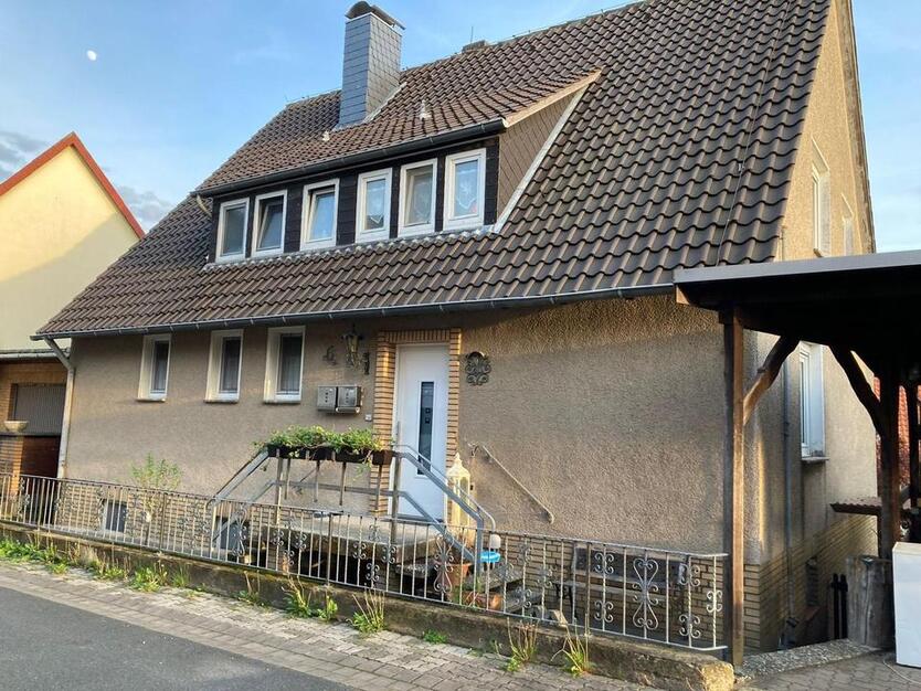 Charmantes Mehrfamilienhaus in Despetal – Ortsteil Barfelde