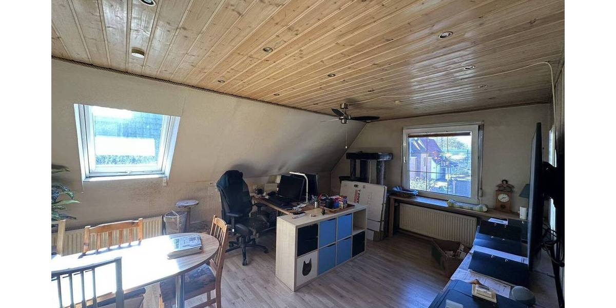 Mehrfamilienhaus, Wohnhaus Hannover Vinnhorst - 6 Zimmer, 150 m&sup2;, 429.000&euro; | Angebot:26257693