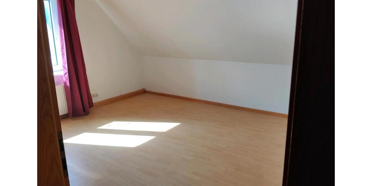 Mehrfamilienhaus, Wohnhaus Garbsen Ortschaft Horst - 9 Zimmer, 300 m&sup2;, 649.000&euro; | Angebot:26162954