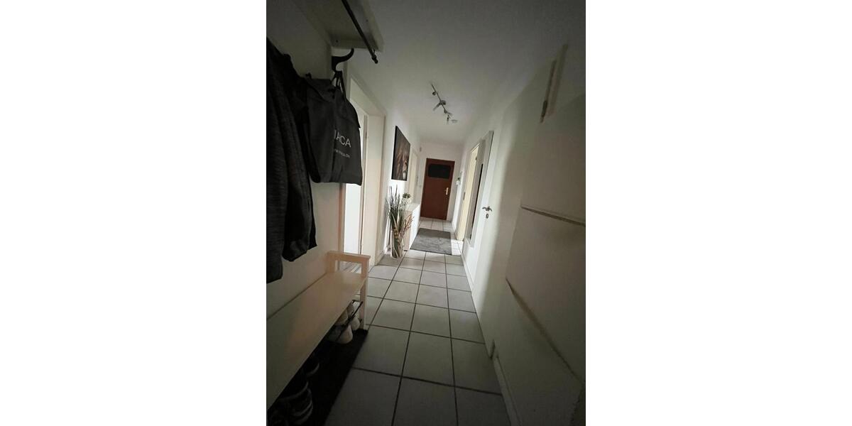 Dachgeschoßwohnung Garbsen - 3 Zimmer, 68 m&sup2;, 249.000&euro; | Angebot:27440835