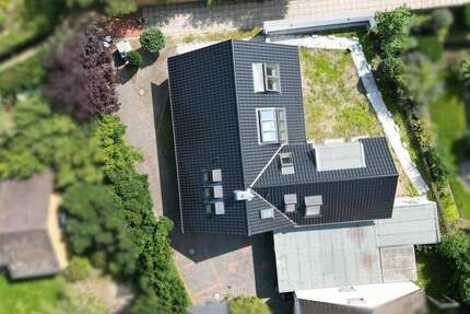 Qualität die bleibt: Schönes Zweifamilienhaus - energieeffizient, modern & familienfreundlich 7 zimmer