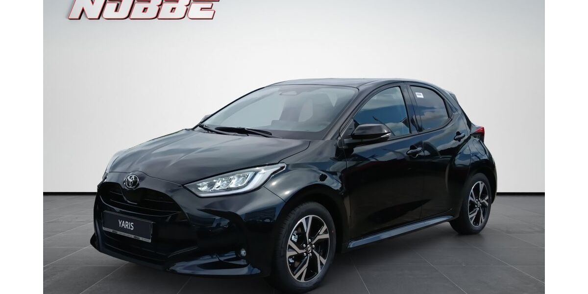 Toyota Yaris 3.500 km 27.823 &euro; Garbsen 30827