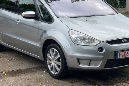 Ford S-Max 147.500 km 2.699 € Langenhagen 30851