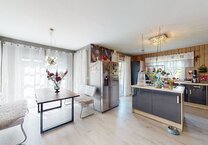 KfW 70: Modernes Traumhaus mit drei Stellplätzen