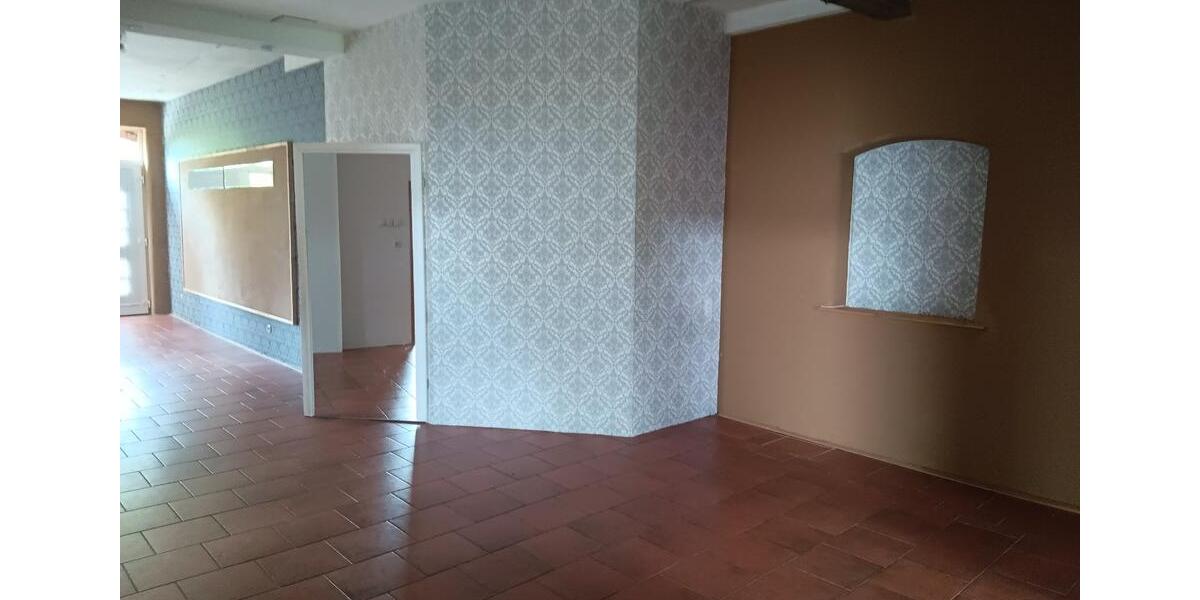 Erdgeschoßwohnung Neustadt am Rübenberge - 5 Zimmer, 160 m&sup2;, 990&euro; | Angebot:26646456