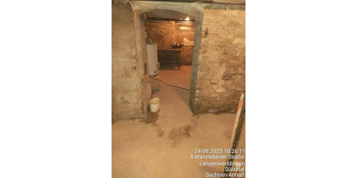 Reihenhaus Garbsen - 6 Zimmer, 170 m&sup2;, 130.000&euro; | Angebot:25268510