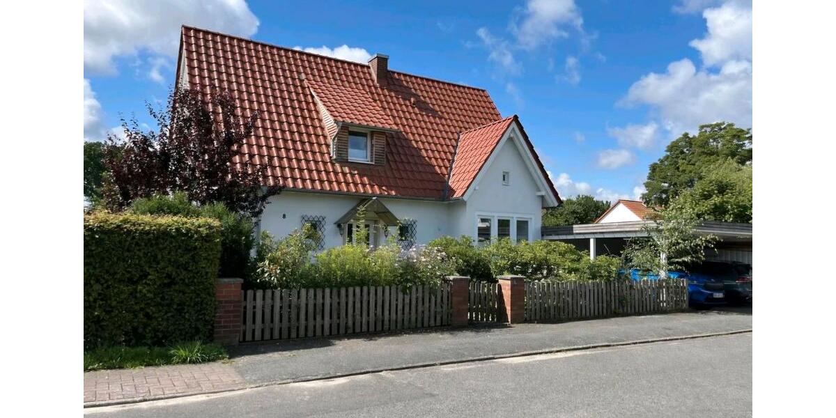 Mehrfamilienhaus, Wohnhaus Isernhagen - 6 Zimmer, 195 m&sup2;, 695.000&euro; | Angebot:26286624
