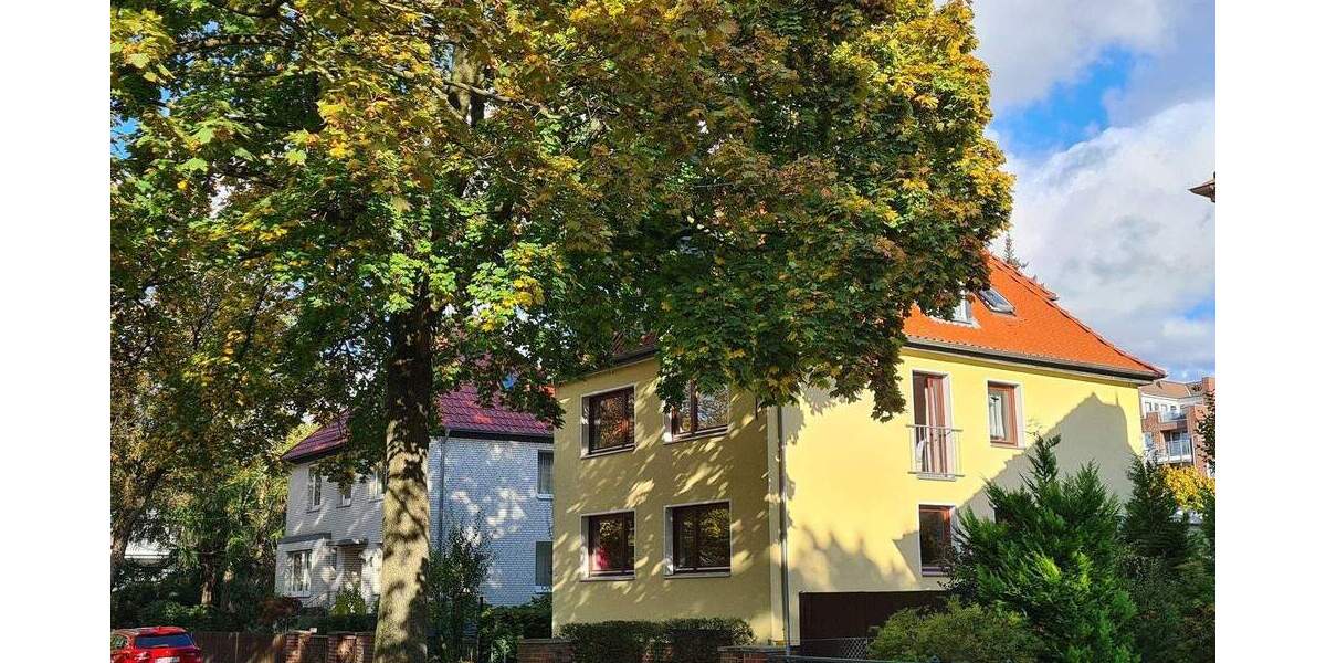 Ein- bis Zweifamilienhaus 7 zimmer