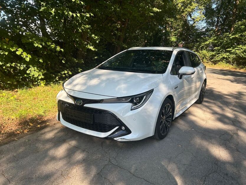 Toyota Corolla 65.000 km 22.500 € Burgwedel 30938