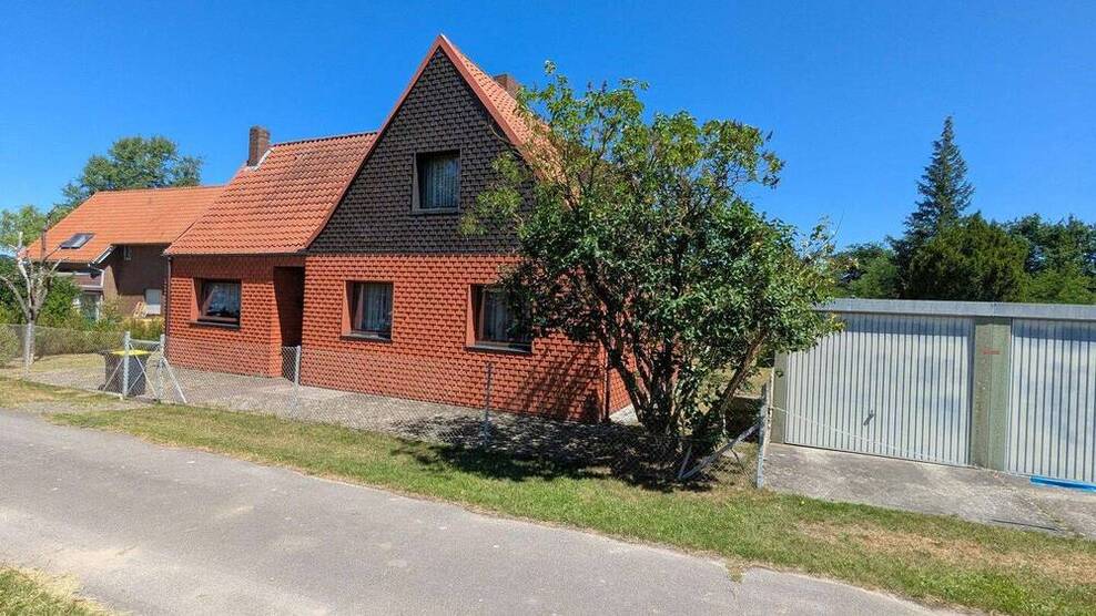 EFH im grünen Außenbereich mit großzügigem sonnigen Garten, Waldrandlage Süd-Ost 7 zimmer