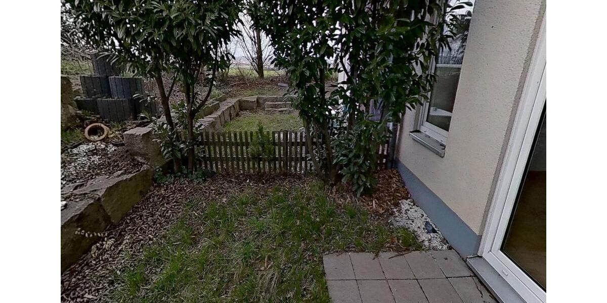 Etagenwohnung Ronnenberg - 2 Zimmer, 87 m&sup2;, 870&euro; | Angebot:25869802