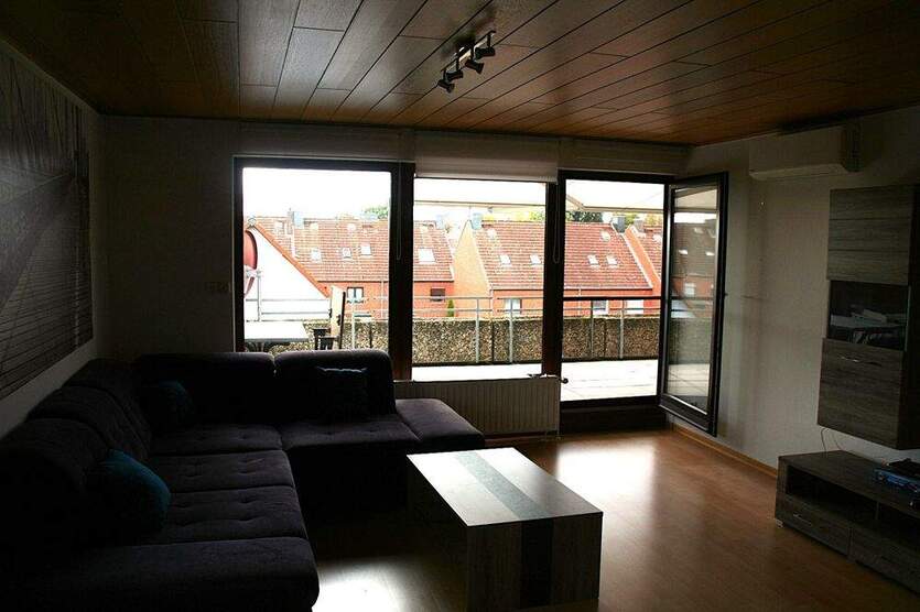 Großzügiges Wohnen in Grasdorf + Stellplatz ... !!! 2 zimmer