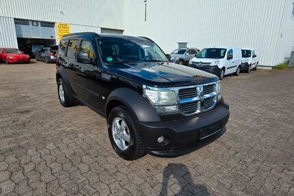 Dodge Nitro 330.000 km 3.200 &euro; Garbsen/ Hannover 30827