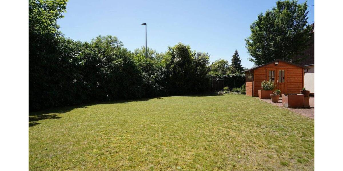 Doppelhaushälfte Hannover Vinnhorst - 8 Zimmer, 235 m&sup2;, 659.000&euro; | Angebot:26796764