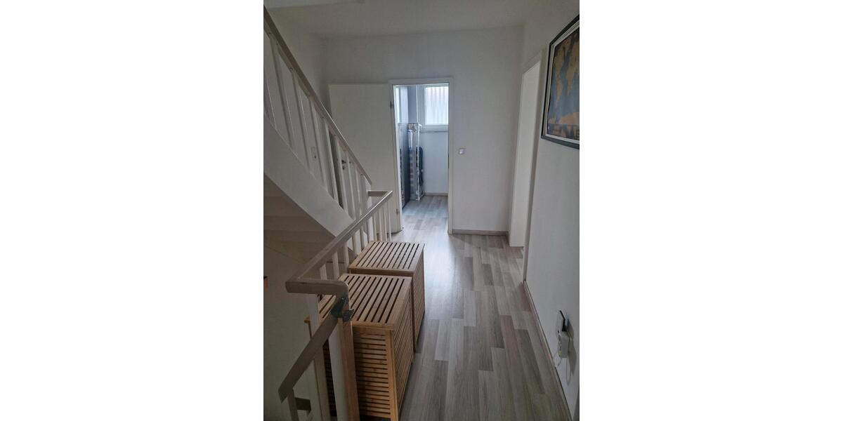Reihenhaus Langenhagen Engelbostel - 7 Zimmer, 142 m&sup2;, 390.000&euro; | Angebot:26511130