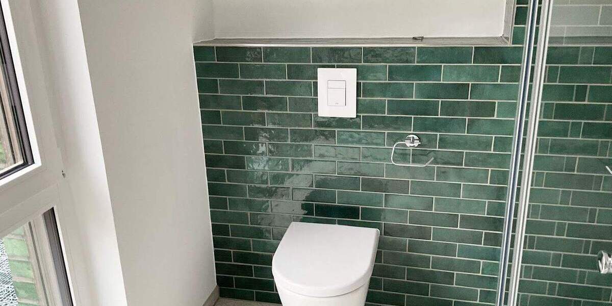 WILLKOMMEN im neuen ZUHAUSE! Helle Atmosphäre, Glaswand-Loggia, Tageslichtbad, Einbauküche, Gäste-WC 3 zimmer