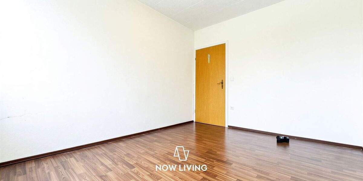 Etagenwohnung Sarstedt - 4 Zimmer, 95 m&sup2;, 160.000&euro; | Angebot:25356485