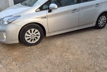 Toyota Prius 83.000 km 13.900 &euro; Langenhagen 30853