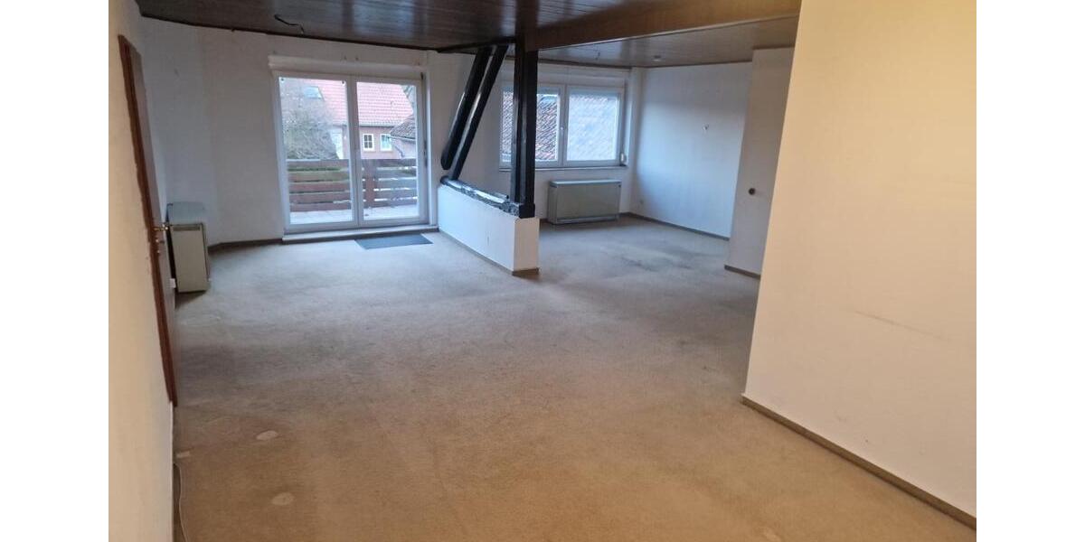 Etagenwohnung Burgdorf - 3 Zimmer, 102 m&sup2;, 850&euro; | Angebot:25715100