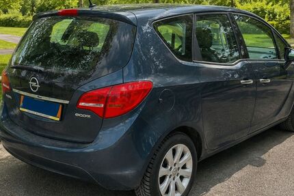 Opel Meriva 88.000 km 5.490 &euro; Hannover 30419