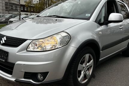Suzuki SX4 111.333 km 3.990 &euro; Langenhagen 30851