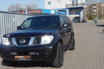 Nissan Pathfinder 200.000 km 7.999 &euro; Hemmingen 30966