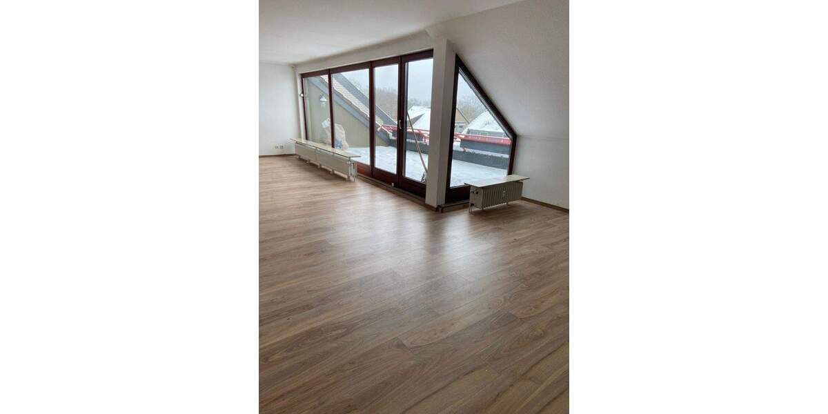 Etagenwohnung Garbsen Berenbostel - 2 Zimmer, 82 m&sup2;, 170.000&euro; | Angebot:24911255