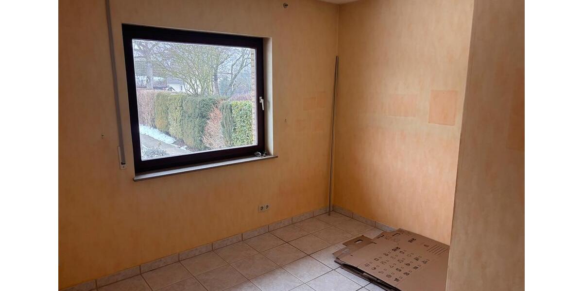 Einfamilienhaus Wennigsen (Deister) - 3.5 Zimmer, 135 m&sup2;, 1.400&euro; | Angebot:25302613