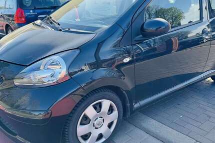 Toyota Aygo 85.000 km 3.250 &euro; Hannover 30455
