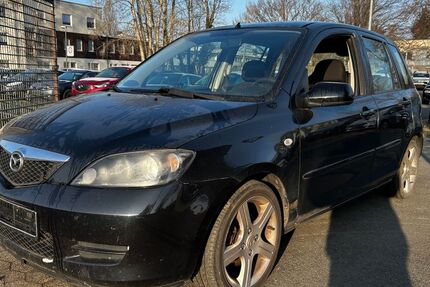 Mazda 2 273.613 km 690 &euro; Langenhagen 30851