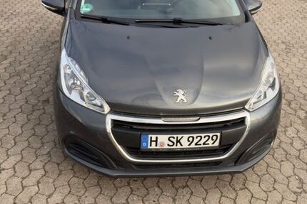 Peugeot 208 68.822 km 5.100 &euro; Lehrte 31275