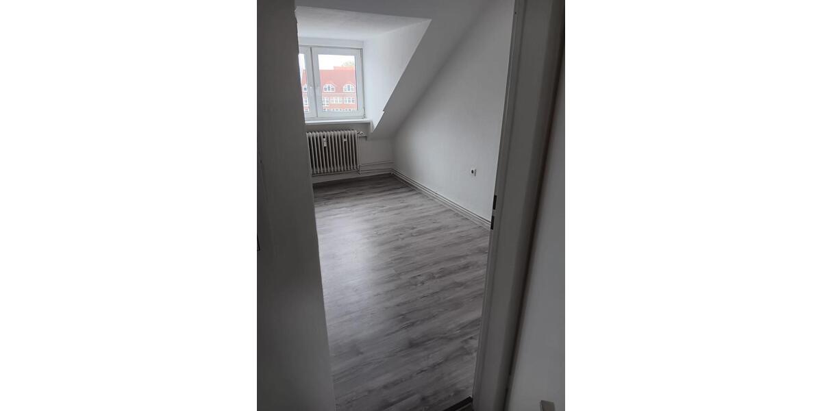 1,5–2,0-Zimmer-Wohnung in zentraler Lage. 1.5 zimmer