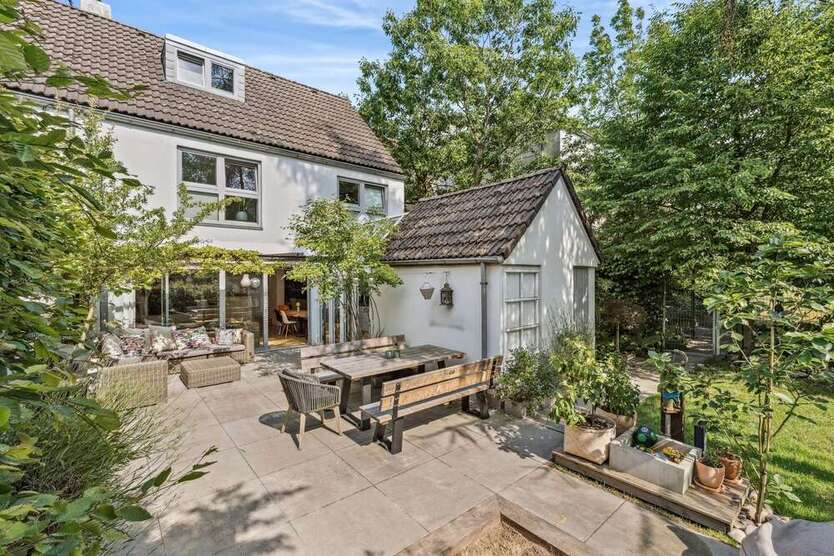 Haus zum Kaufen in Hannover 965.000 € 155 m²