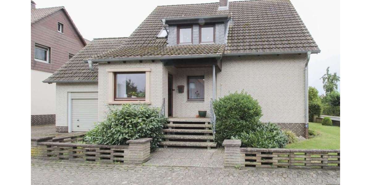 Haus zum Kaufen in Lehrte 399.000 € 188.06 m² 8 zimmer