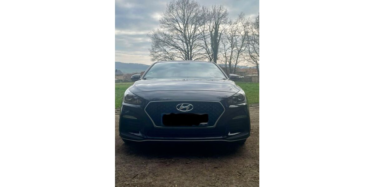 Hyundai i30 87.000 km 13.800 &euro; Hannover 30419