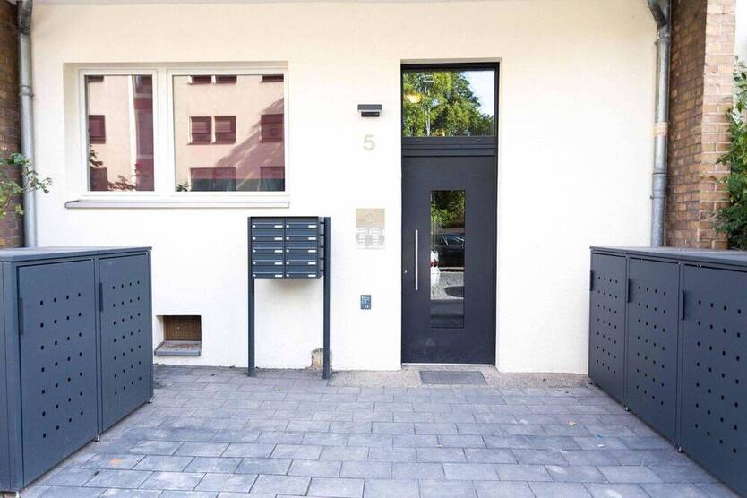 Im Herzen der List, 2 Zimmer + 2 Balkone - provisionsfrei