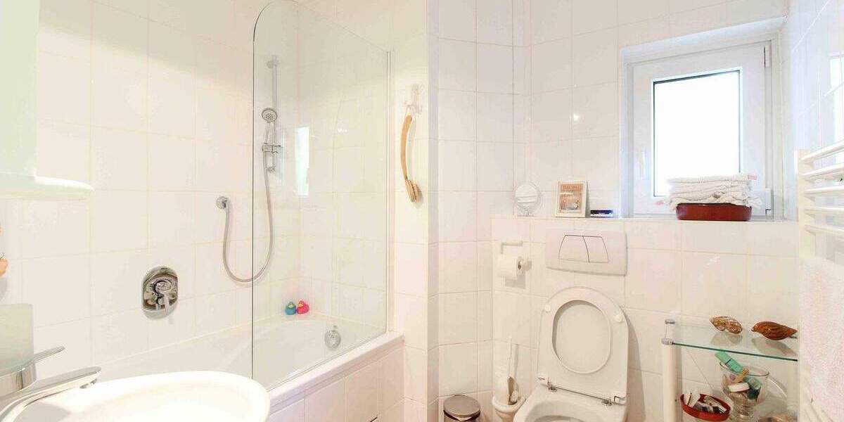 Grundstück und Haus zum Verlieben. Ihre persönliche Oase in Bissendorf - Wietze 7 zimmer