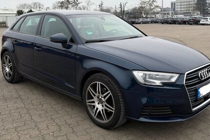 Audi A3 210.000 km 12.700 &euro; Hannover 30519
