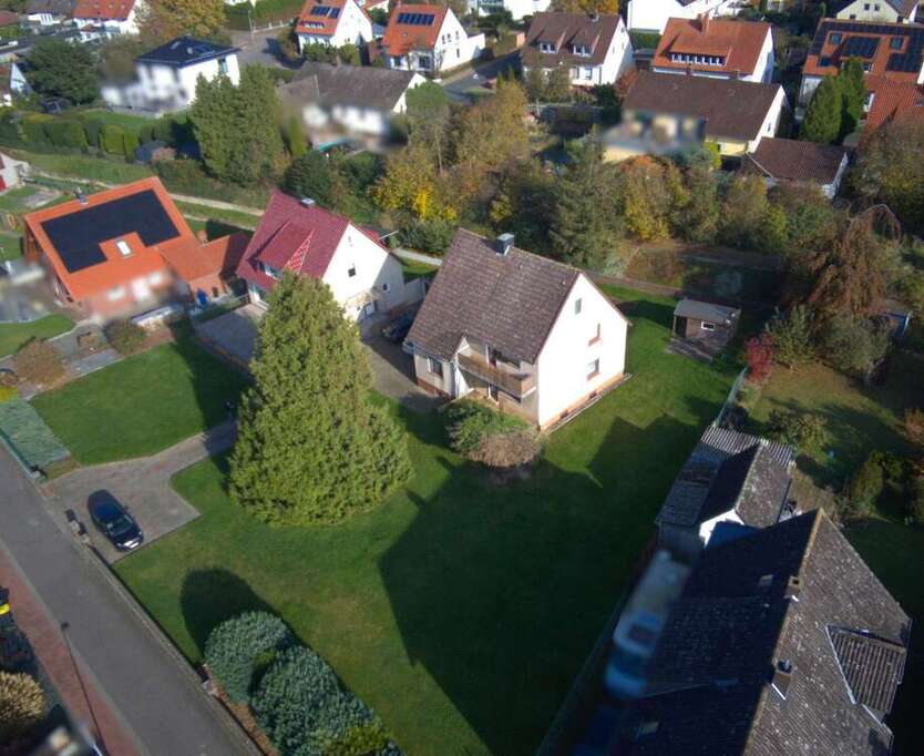 Haus zum Kaufen in Giesen Ahrbergen 299.000 € 148 m²