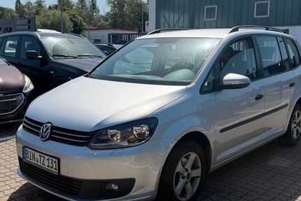 VW Touran 299.000 km 4.200 &euro; Seelze 30926