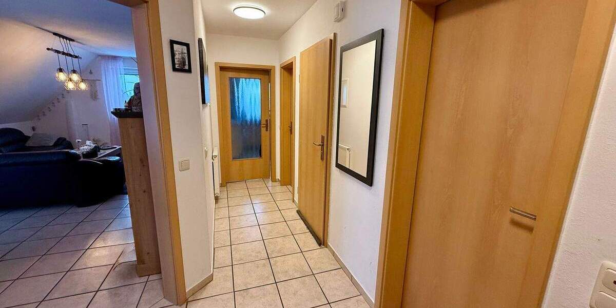 Mehrfamilienhaus, Wohnhaus Neustadt am Rübenberge Suttorf - 7 Zimmer, 180 m&sup2;, 430.000&euro; | Angebot:24916573